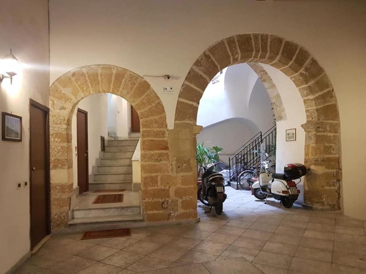 La Casetta Di Sara Palermo Exterior foto